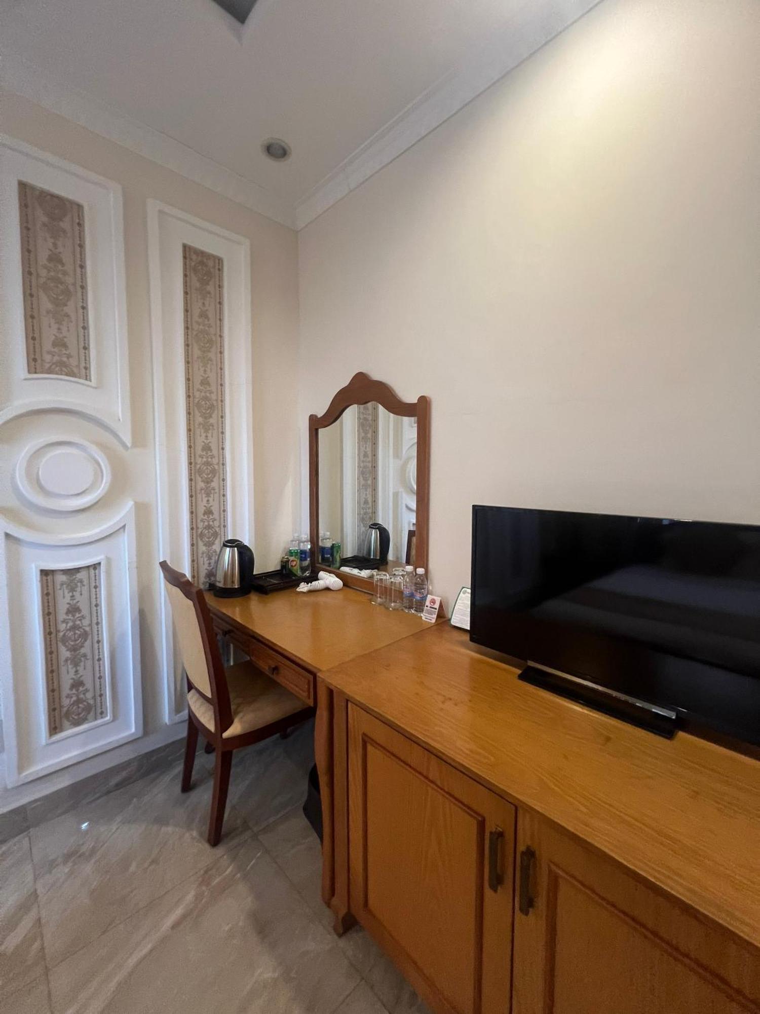 Madella Hotel Cần Thơ Exterior foto