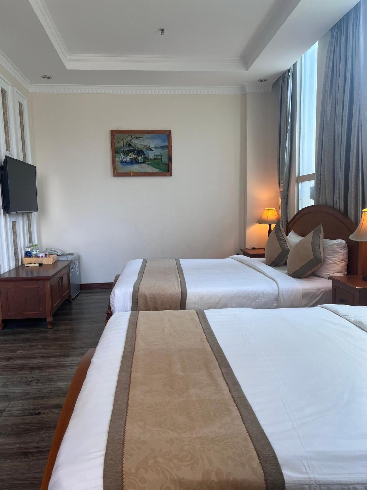 Madella Hotel Cần Thơ Exterior foto