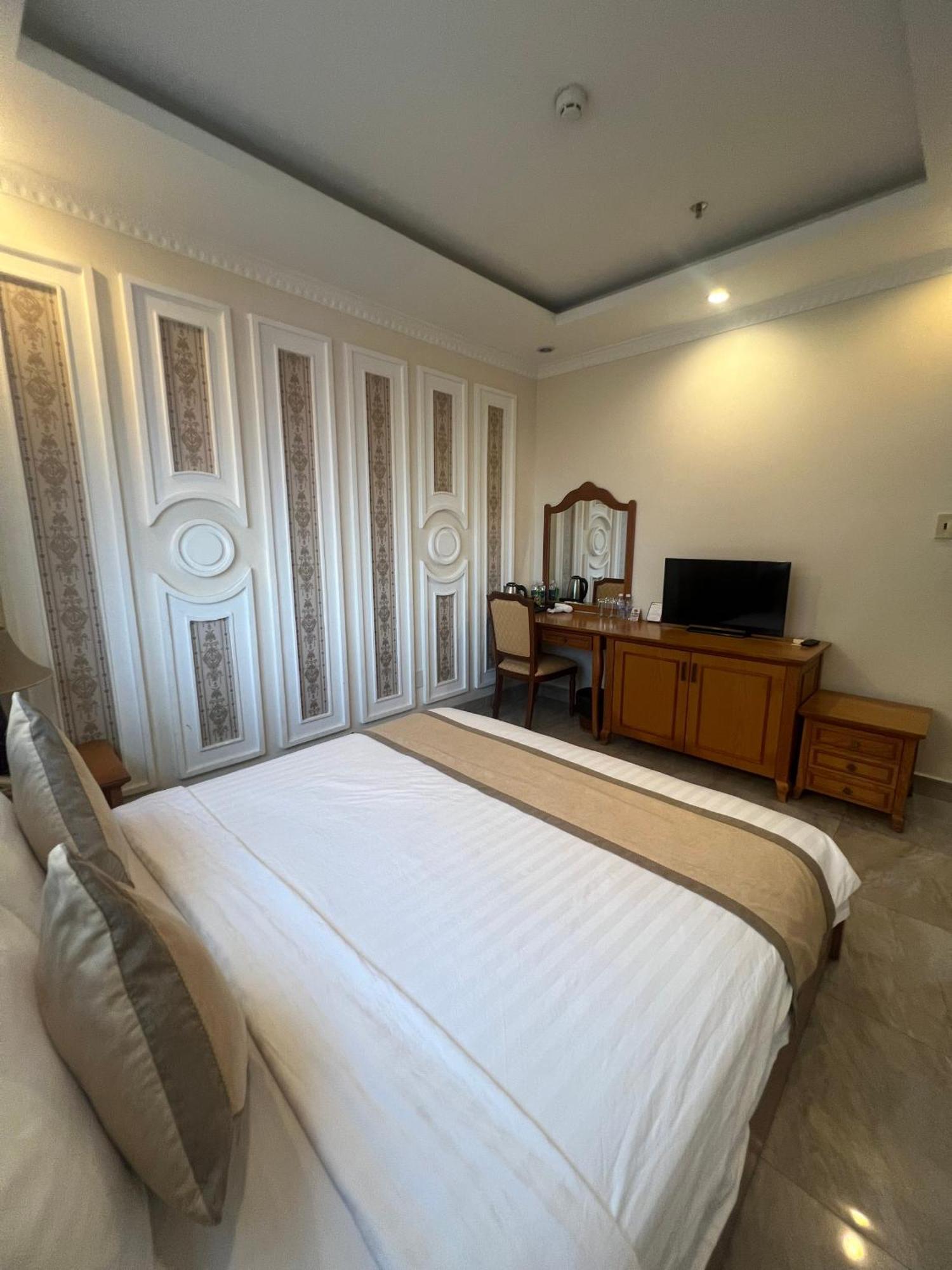 Madella Hotel Cần Thơ Exterior foto